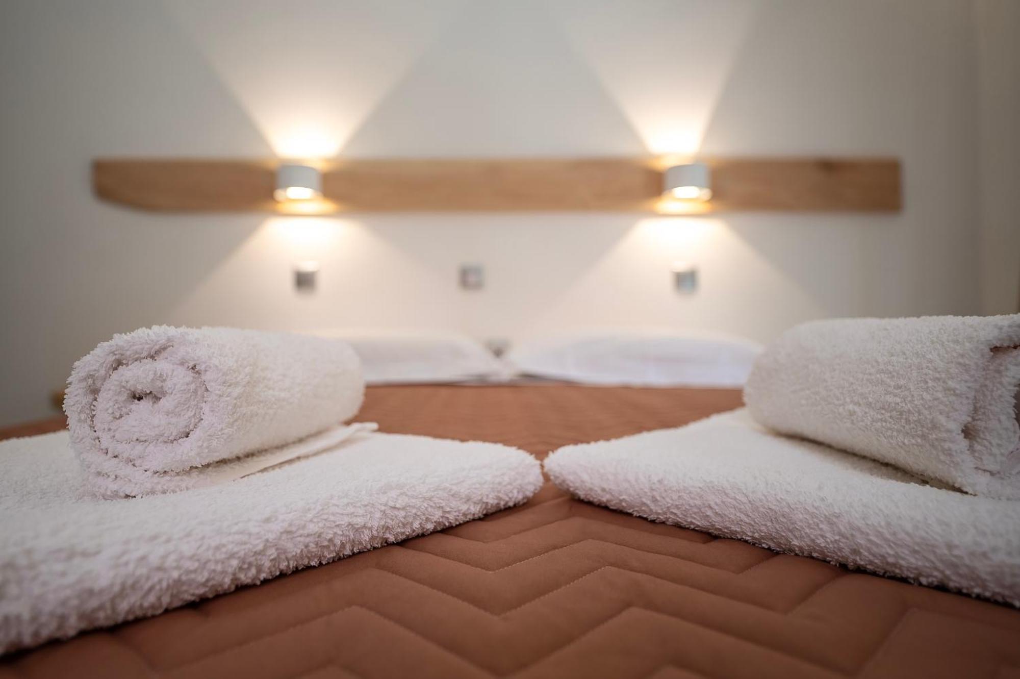 Astra Appartement Parga Buitenkant foto